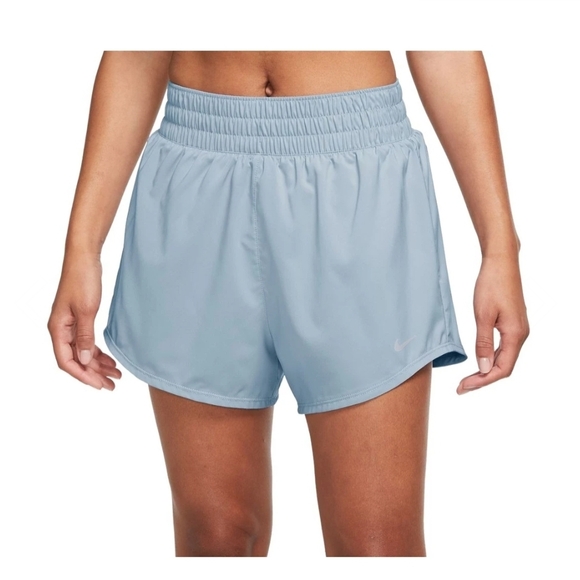 Nike Women’s Training Dri-Fit Shorts DX6010-441 Light Blue Size XL New W/Tag - Picture 1 of 7